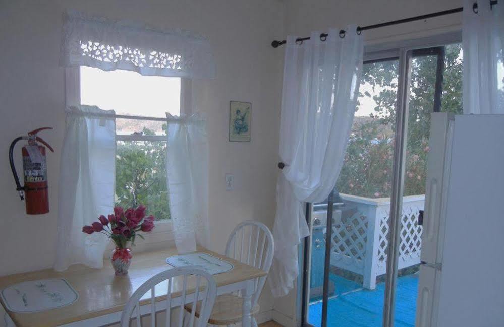 Blue Fish Cove Resort Clearlake Oaks 外观 照片