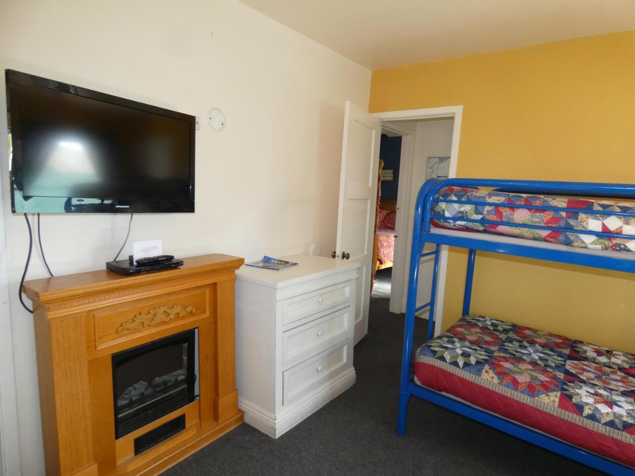 Blue Fish Cove Resort Clearlake Oaks 外观 照片